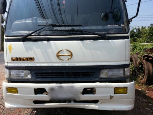 รถฮีโน่ 6 ล้อดั้ม 220 แรงม้า. ปี 50  ( รถประกอบ )  สนใจติดต่อ 081 - 6079515