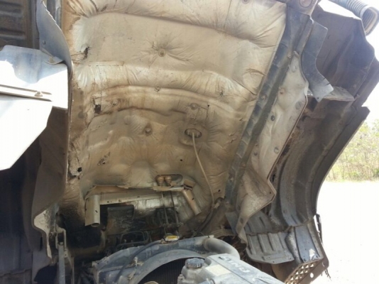 รถฮีโน่ 6 ล้อดั้ม 220 แรงม้า. ปี 50  ( รถประกอบ )  สนใจติดต่อ 081 - 6079515