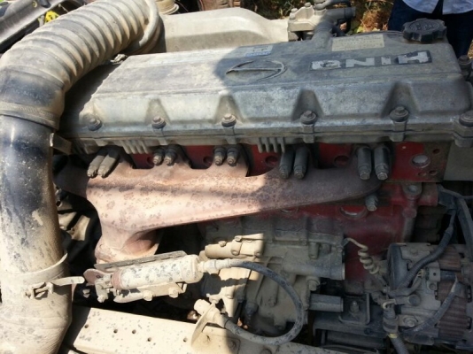 รถฮีโน่ 6 ล้อดั้ม 220 แรงม้า. ปี 50  ( รถประกอบ )  สนใจติดต่อ 081 - 6079515