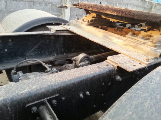 Hino mega 320 ปี 51 หัวลากสวยเนียน Hino mega 320 ปี 51 หัวลากสวยเนียน