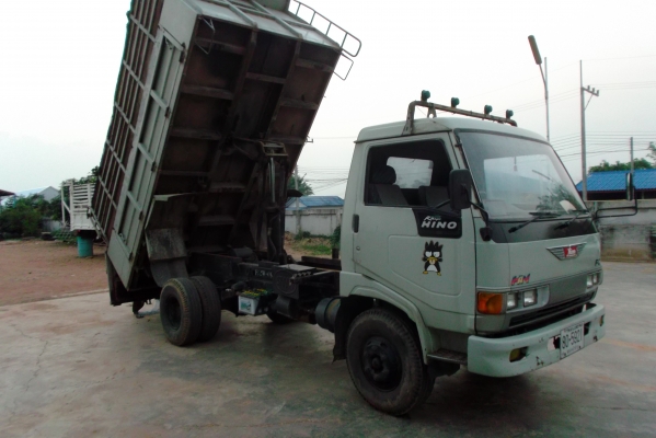 ขายด่วนรถ6ล้อFC2Wดรั้มเครือง120แรงปี39รถไมเคยบรรทุกดิน