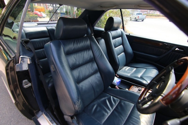 W124 300ce ปี 92 รถพร้อมใช้งานครับ สภาพดี(ชลบุรี)