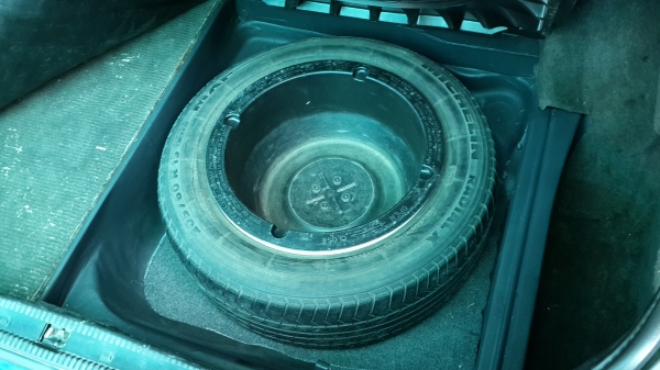 W124 300ce ปี 92 รถพร้อมใช้งานครับ สภาพดี(ชลบุรี)