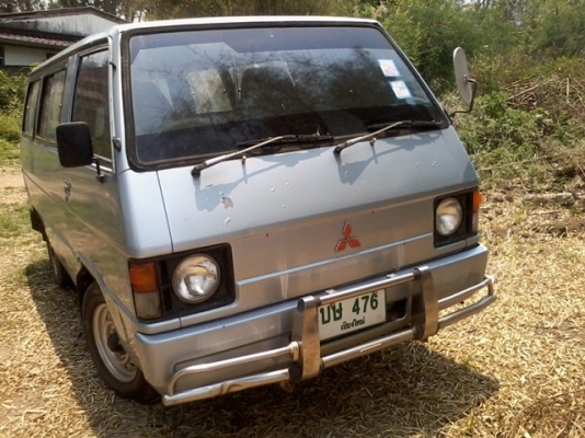 ขายรถตู้มิตซูบิชิ l300 ราคาถูก