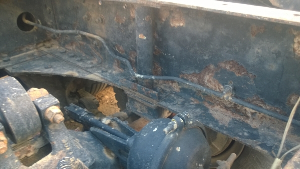 HINO FM221  พร้อมหางสองเพลา (หางไปทำงานค่ะ ไม่มีภาพถ่าย)