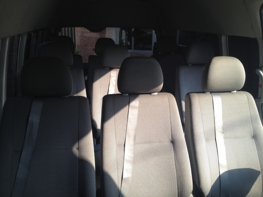 ขาย ขาย รถตู้ สภาพดี ราคาต่อรองได้