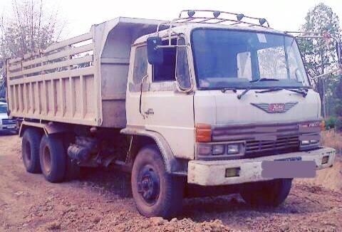 **600,000 บ.ต่อรอง**ขาย10ล้อ2เพลาดั้ม HINO F17 FM177-LA วางเครื่องHO7C 185HP(ลงเล่ม) เครื่องดีแน่น ช่วงล่างเดิม คัสซีดีไม่ปะไม่ดาม สโลวเดิม กระบะดั้มเหล็กสภาพดี พื้นดีข้างดี หัวเก๋งดีภายในเก๋งคอนโซลครบ พ.พาวเวอร์ เบรคทริฟฟี่ ยางดี6เส้นพอใช้4เส้น รถใช้งานอ **600,000 บ.ต่อรอง**ขาย10ล้อ2เพลาดั้ม HINO F17 FM177-LA วางเครื่องHO7C 185HP(ลงเล่ม) เครื่องดีแน่น ช่วงล่างเดิม คัสซีดีไม่ปะไม่ดาม สโลวเดิม กระบะดั้มเหล็กสภาพดี พื้นดีข้างดี หัวเก๋งดีภายในเก๋งคอนโซลครบ พ.พาวเวอร์ เบรคทริฟฟี่ ยางดี6เส้นพอใช้4เส้น รถใช้งานอ