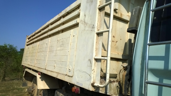 ISUZU13NFY 10ล้อดั้ม วางเครื่อง300แรง..EP100 เทอร์โบ สภาพดี ล้อ-ยางครบ.เล่มพร้อม ไม่ขาด.