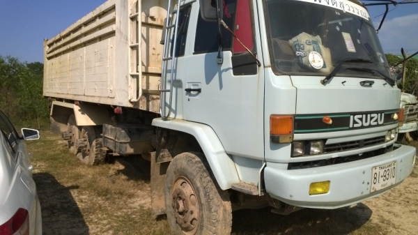 ISUZU13NFY 10ล้อดั้ม วางเครื่อง300แรง..EP100 เทอร์โบ สภาพดี ล้อ-ยางครบ.เล่มพร้อม ไม่ขาด.