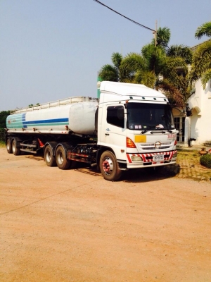 สิบล้อ ฮีโน่เมกก้า เอฟเอ็ม รถสวย มีทะเบียนครบ พร้อมโอน แถมใบอนุญาติขนน้ำมัน