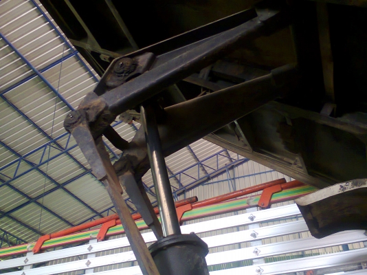 ลูกดัมพ์ ติด 10 ล้อ คัสซี 87 ซม.