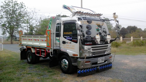 ขายรถดั้ม DECA 210 สวย พร้อมใช้งาน ทะเบียนพร้อมโอน