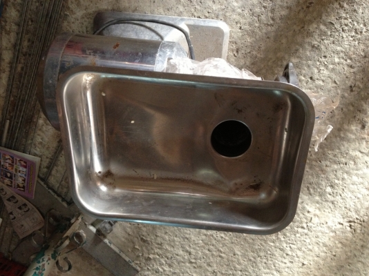 ขายเครื่องบดเนื้อ sirman สภาพดีพร้อมใช่ ถูกๆ