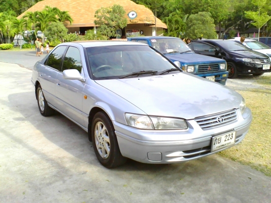 ขาย CAMRY 2.0 (ABS) ขาย CAMRY 2.0 (ABS)