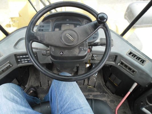 ขายรถตักล้อยาง KOMATSU WA 300-3E เก่านอกสวยสุดๆเดิมๆเอกสารอินวอยไฟฟ้าครบ