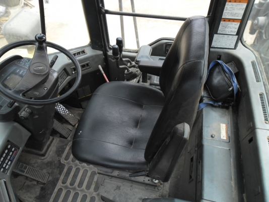 ขายรถตักล้อยาง KOMATSU WA 300-3E เก่านอกสวยสุดๆเดิมๆเอกสารอินวอยไฟฟ้าครบ