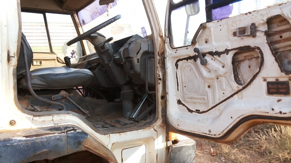 **970,000 บ.ต่อรอง**ขาย10ล้อ2เพลาดั๊ม"ไอ้หลงโบ" MITSU FN527M-TF5798 ปี 40 เครื่อง6D16-TF5798 Turbo 220HP เครื่องเดิมเกียร์เดิม 10สปีด เครื่องดีแรง ช่วงล่างคัสซีสวยเดิม ไม่ปะไม่ดาม เบรคใหญ่ เพลาบุ๋ม กระบะดั๊มเหล็กKAC สภาพดี พื้นดีข้างดี หัวบางเดิ