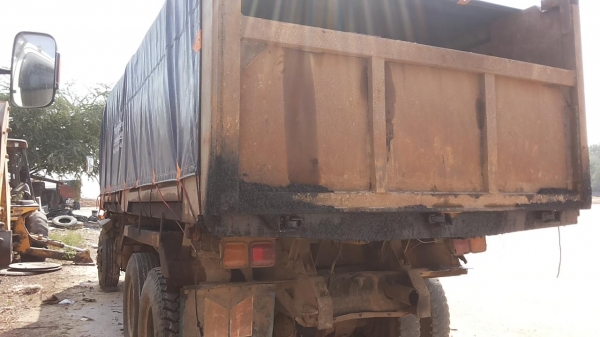 **1,030,000 บ.ต่อรอง**ขาย10ล้อ2เพลาดั๊ม"ไอ้หลงโบ" MITSU FN527M-TF4087 เครื่องเดิมเกียร์เดิม 10สปีด เครื่อง 6D16-TF4087 220แรง เครื่องดี แรงดี ช่วงล่างเบรคใหญ่ เพลาบุ๋ม คัสซีสวยเดิมไม่ปะไม่ดาม กระบะดั๊มเหล็กKAC สภาพดี ฝาข้างแผ่นหลัง2ข้างเปลี่ยนมา **1,030,000 บ.ต่อรอง**ขาย10ล้อ2เพลาดั๊ม"ไอ้หลงโบ" MITSU FN527M-TF4087 เครื่องเดิมเกียร์เดิม 10สปีด เครื่อง 6D16-TF4087 220แรง เครื่องดี แรงดี ช่วงล่างเบรคใหญ่ เพลาบุ๋ม คัสซีสวยเดิมไม่ปะไม่ดาม กระบะดั๊มเหล็กKAC สภาพดี ฝาข้างแผ่นหลัง2ข้างเปลี่ยนมา