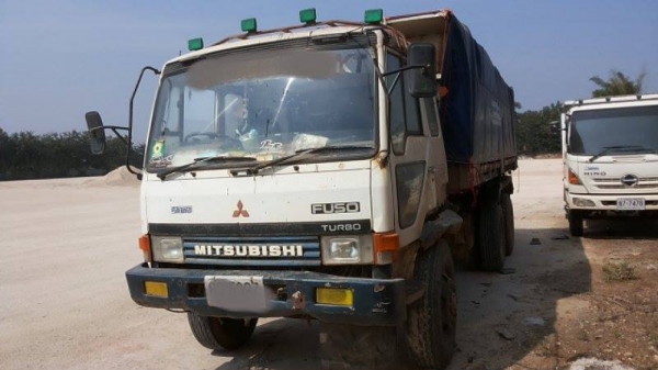 **1,030,000 บ.ต่อรอง**ขาย10ล้อ2เพลาดั๊ม"ไอ้หลงโบ" MITSU FN527M-TF4087 เครื่องเดิมเกียร์เดิม 10สปีด เครื่อง 6D16-TF4087 220แรง เครื่องดี แรงดี ช่วงล่างเบรคใหญ่ เพลาบุ๋ม คัสซีสวยเดิมไม่ปะไม่ดาม กระบะดั๊มเหล็กKAC สภาพดี ฝาข้างแผ่นหลัง2ข้างเปลี่ยนมา **1,030,000 บ.ต่อรอง**ขาย10ล้อ2เพลาดั๊ม"ไอ้หลงโบ" MITSU FN527M-TF4087 เครื่องเดิมเกียร์เดิม 10สปีด เครื่อง 6D16-TF4087 220แรง เครื่องดี แรงดี ช่วงล่างเบรคใหญ่ เพลาบุ๋ม คัสซีสวยเดิมไม่ปะไม่ดาม กระบะดั๊มเหล็กKAC สภาพดี ฝาข้างแผ่นหลัง2ข้างเปลี่ยนมา