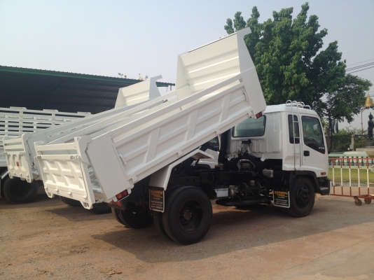 มี 2 คันให้เลือกครับ ISUZU DECA เครื่อง 6HK1 210 แรงม้าระบบน้ำมัน กระบะดั้มพ์ ยาว 3.80 เมตร 091-8790642 คุณสุขเกษม 081-2659193 คุณสุวรรณ 081-8789119 คุณสุขเกษม 085-3034416 คุณวิยะดา