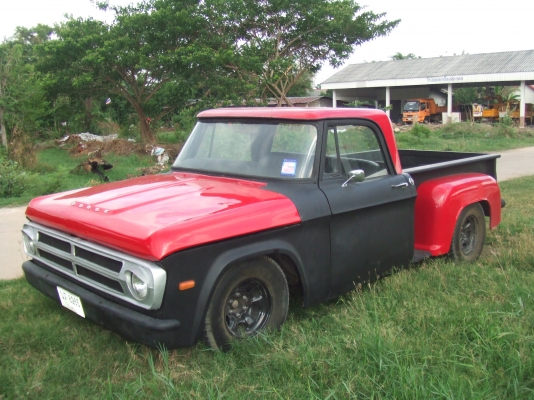 DODGE. D-100 ปี 1976 (ช่วงสั้น)