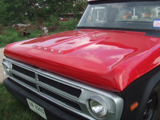 DODGE. D-100 ปี 1976 (ช่วงสั้น)