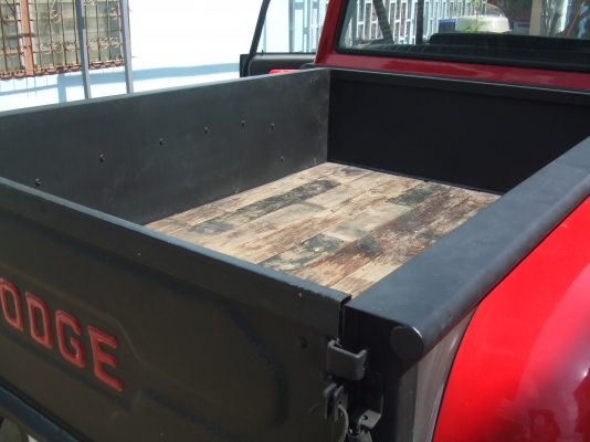 DODGE. D-100 ปี 1976 (ช่วงสั้น)