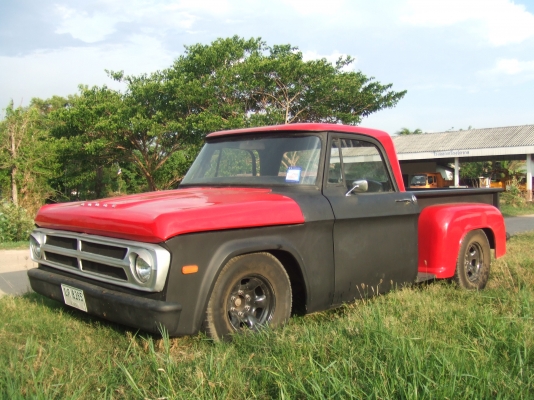 DODGE. D-100 ปี 1976 (ช่วงสั้น)
