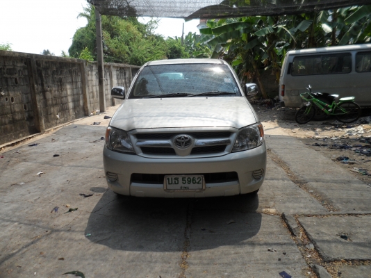 ขายด่วน toyota vigo ปี05 ตัว E