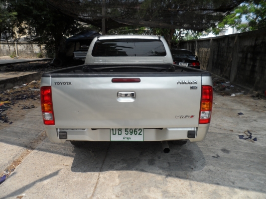 ขายด่วน toyota vigo ปี05 ตัว E ขายด่วน toyota vigo ปี05 ตัว E