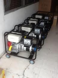 ขายไดร์ปั่นไฟใหม่ นำเข้า ขนาด 15 kva พร้อม avr