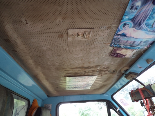 ขายด่วนๆคับ275000บาทรถโดยสารอีซูซุ6ล้อNKR110แรง สภาพดีพร้อมใช้งาน