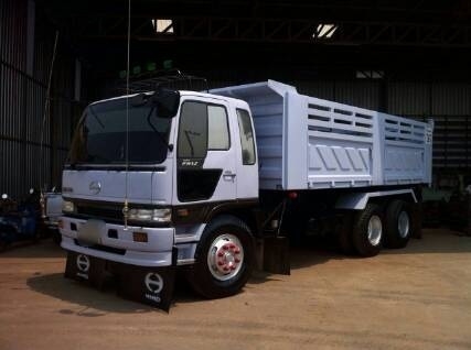 ขายรถบรรทุกสิบล้อดัมพ์ Hino 1J เครื่องเดิม 210 แรง เกียร์เดิม ดัมพ์สามมิตรต่อใหม่ ทะเบียนพร้อม