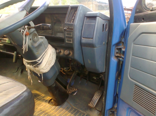 ขายisuzu 115 NPR 59Lห้างแท้Fหลังปี36เกียร์ร็อค6เกียร์ ขายisuzu 115 NPR 59Lห้างแท้Fหลังปี36เกียร์ร็อค6เกียร์