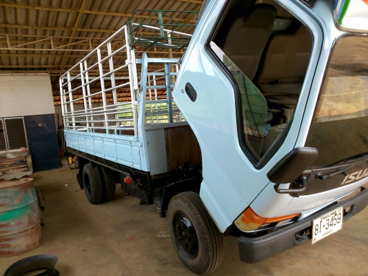 NKR 110 งามๆ ของแท้ เครื่องดี คัสซีสวย ยางดี NKR 110 งามๆ ของแท้ เครื่องดี คัสซีสวย ยางดี