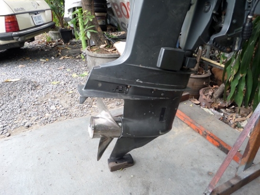 เครื่องเรือ SUZUKI 150 แรง ระบบหัวฉีดนำเข้าจากญี่ปุ่น