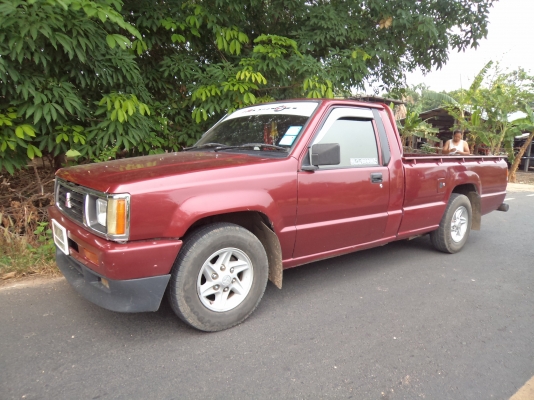 ขาย115000บาทรถกะบะมิตซูL200ปี37พวงมาลัยเพาเวอร์สภาพสวยสดพร้อมใช้งาน