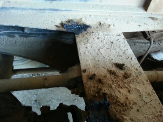 รถฮีโน่ 10 ล้อดั้ม KT - 725.  167 แรงม้า.  สนใจติดต่อ 081 - 6079515