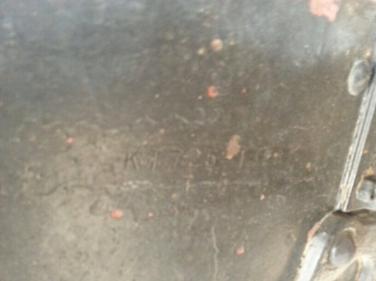 รถฮีโน่ 10 ล้อดั้ม KT - 725.  167 แรงม้า.  สนใจติดต่อ 081 - 6079515