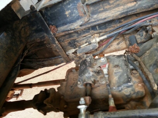 รถฮีโน่ 10 ล้อดั้ม KT - 725.  167 แรงม้า.  สนใจติดต่อ 081 - 6079515