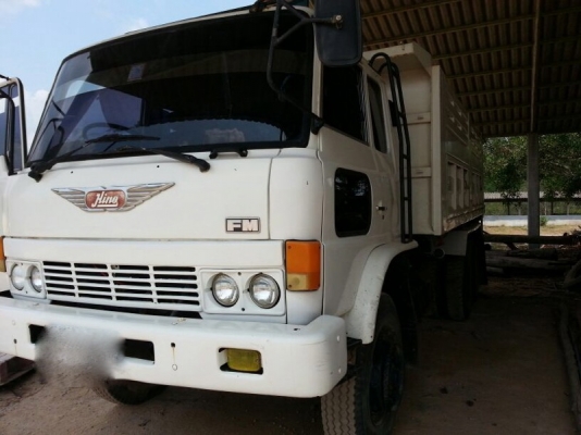 รถฮีโน่ 10 ล้อดั้ม KT - 725.  167 แรงม้า.  สนใจติดต่อ 081 - 6079515
