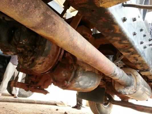 รถฮีโน่ 10 ล้อดั้ม KT - 725.  167 แรงม้า.  สนใจติดต่อ 081 - 6079515