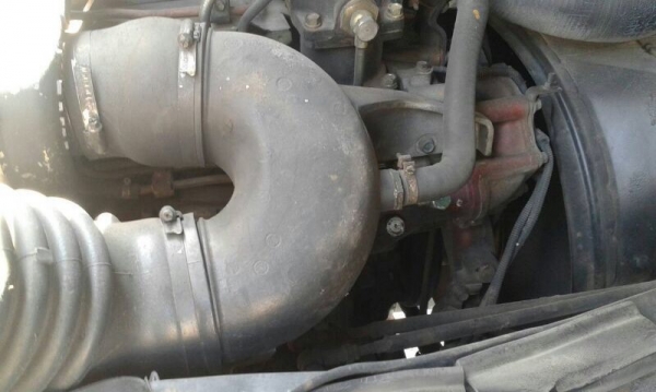 รถฮีโน่ 12 ล้อ ตู้เย็น 320 แรงม้า. ปี 55 สนใจติดต่อ 081 - 6079515 รถฮีโน่ 12 ล้อ ตู้เย็น 320 แรงม้า. ปี 55 สนใจติดต่อ 081 - 6079515