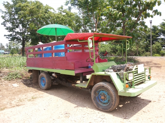 ลดราคาขายรถอีแต๋นเหลือ55000 เครื่องLD2TURBO ยกเครื่องมาใหม่พร้อมเกืยร์ เปลี่ยนคานหน้ามาใหม่่ ถ่ายน้ำมันเครื่องให้พร้อม บรีการส่งได้