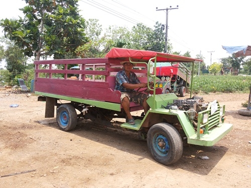 ลดราคาขายรถอีแต๋นเหลือ55000 เครื่องLD2TURBO ยกเครื่องมาใหม่พร้อมเกืยร์ เปลี่ยนคานหน้ามาใหม่่ ถ่ายน้ำมันเครื่องให้พร้อม บรีการส่งได้