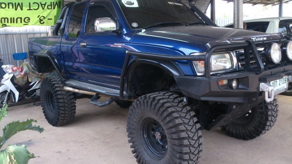 รถสวยแต่งลุย