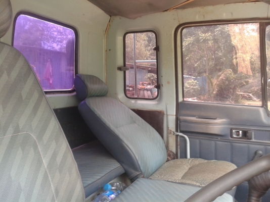 10ล้อดั้มพ์2เพลา ISUZU Rocky FVZ 195 แรงม้า รถสภาพสวยเดิมๆ  คัทซีสวย พร้อมใช้งาน ราคาคุยได้ 087-2976734