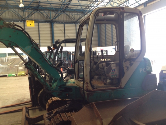 รถขุด Komatsu PC30-7E #27154 นำเข้าเองจากญี่ปุ่นค่ะ