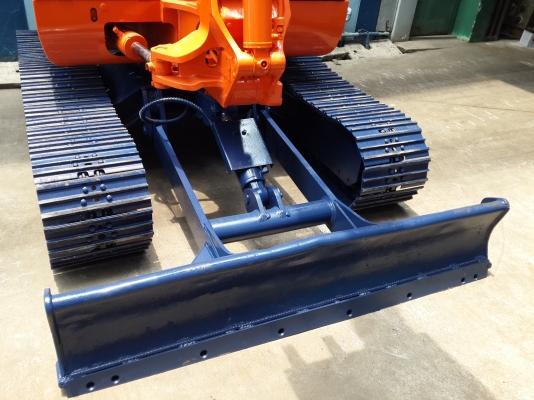 รถขุด HITACHI รุ่น EX40-2- แทร็กเหล็ก หัวเก๋ง มือสองญี่ปุ่น