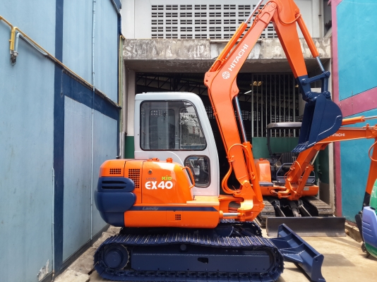 รถขุด HITACHI รุ่น EX40-2- แทร็กเหล็ก หัวเก๋ง มือสองญี่ปุ่น